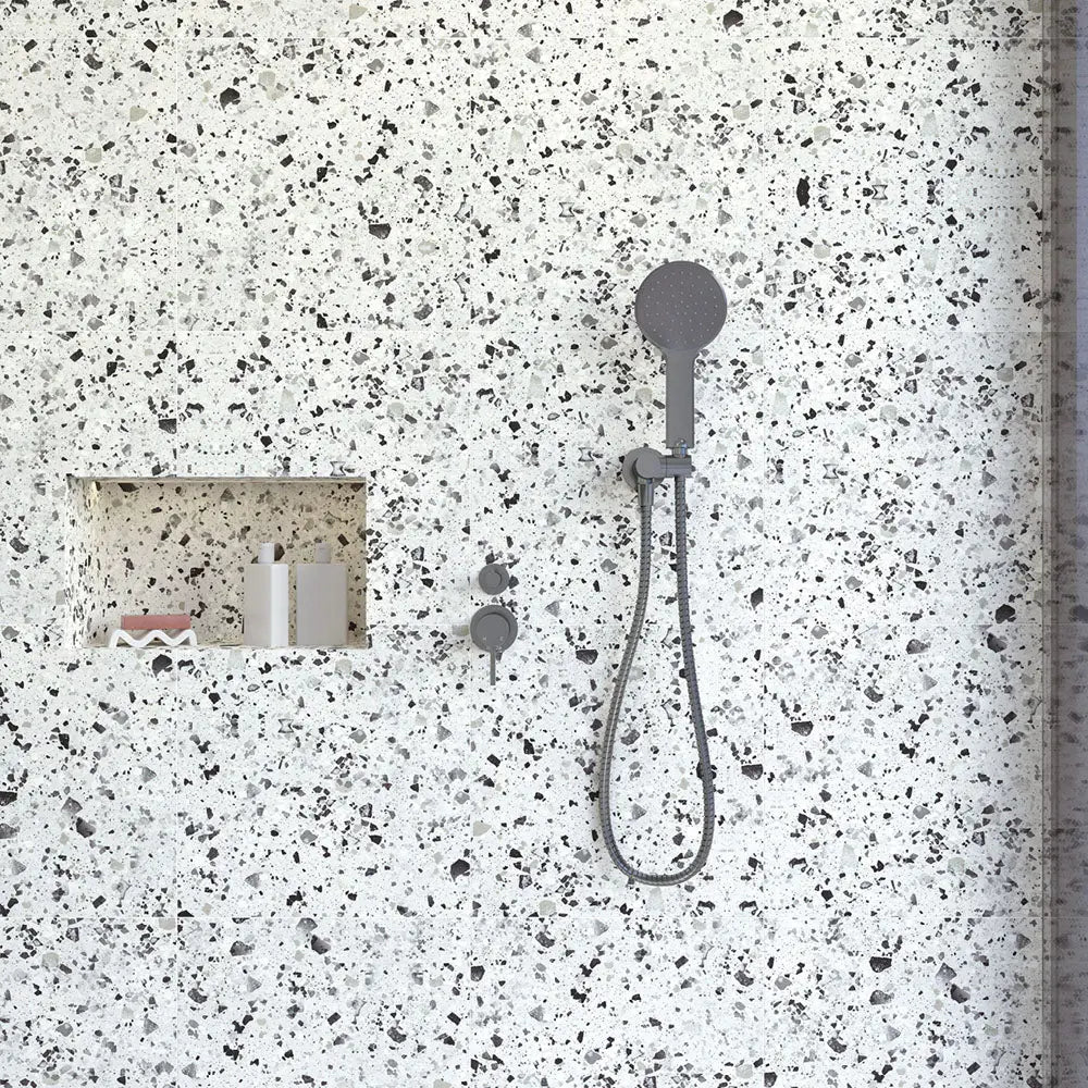 Kaya Hand Shower, Round Plate, Gun Metal fienza