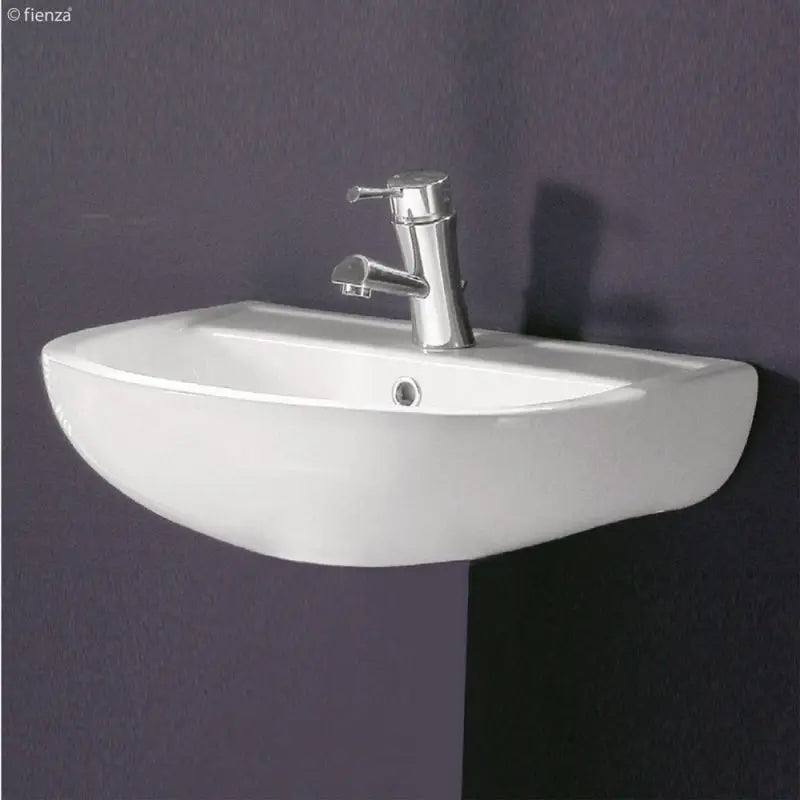 RAK Compact 550 Wall Basin fienza