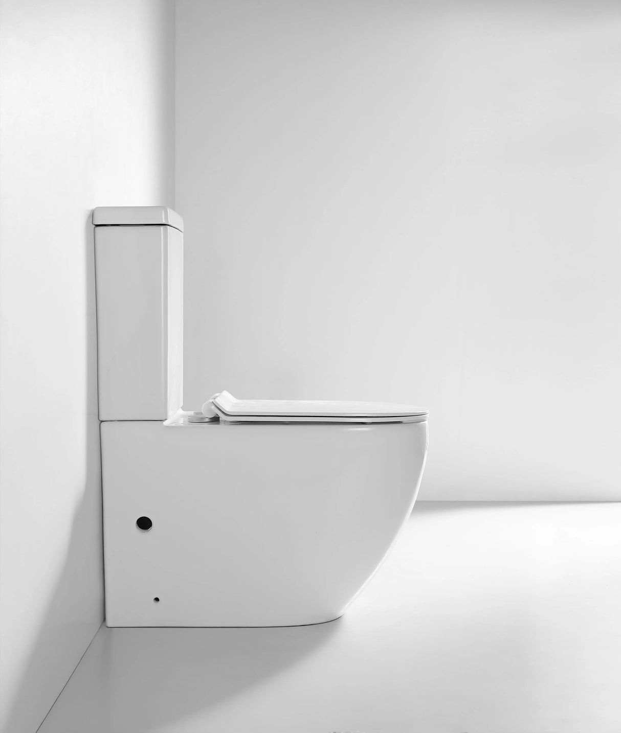 Bagno D'Oro Aspen Tornado Silent Flush Toilet Suite Bagno D'Oro