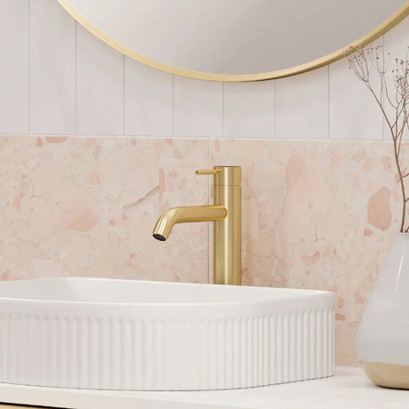Kaya Medium Basin Mixer, Urban Brass fienza