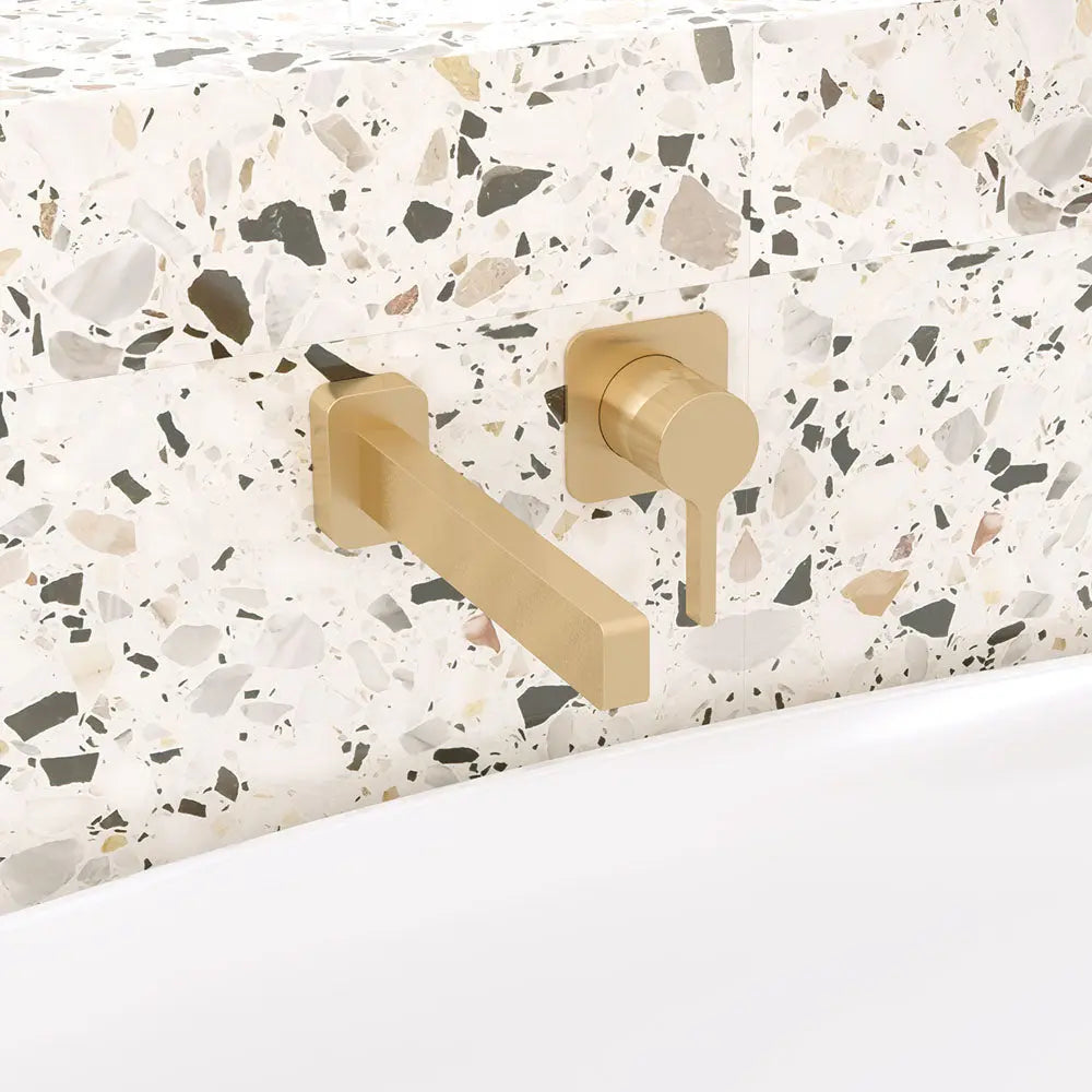 Sansa Bath Outlet, Urban Brass fienza