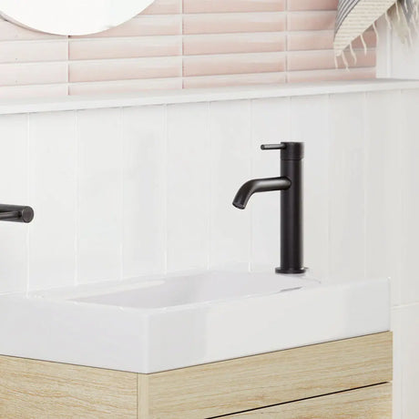 Axle Basin Mixer, Matte Black fienza