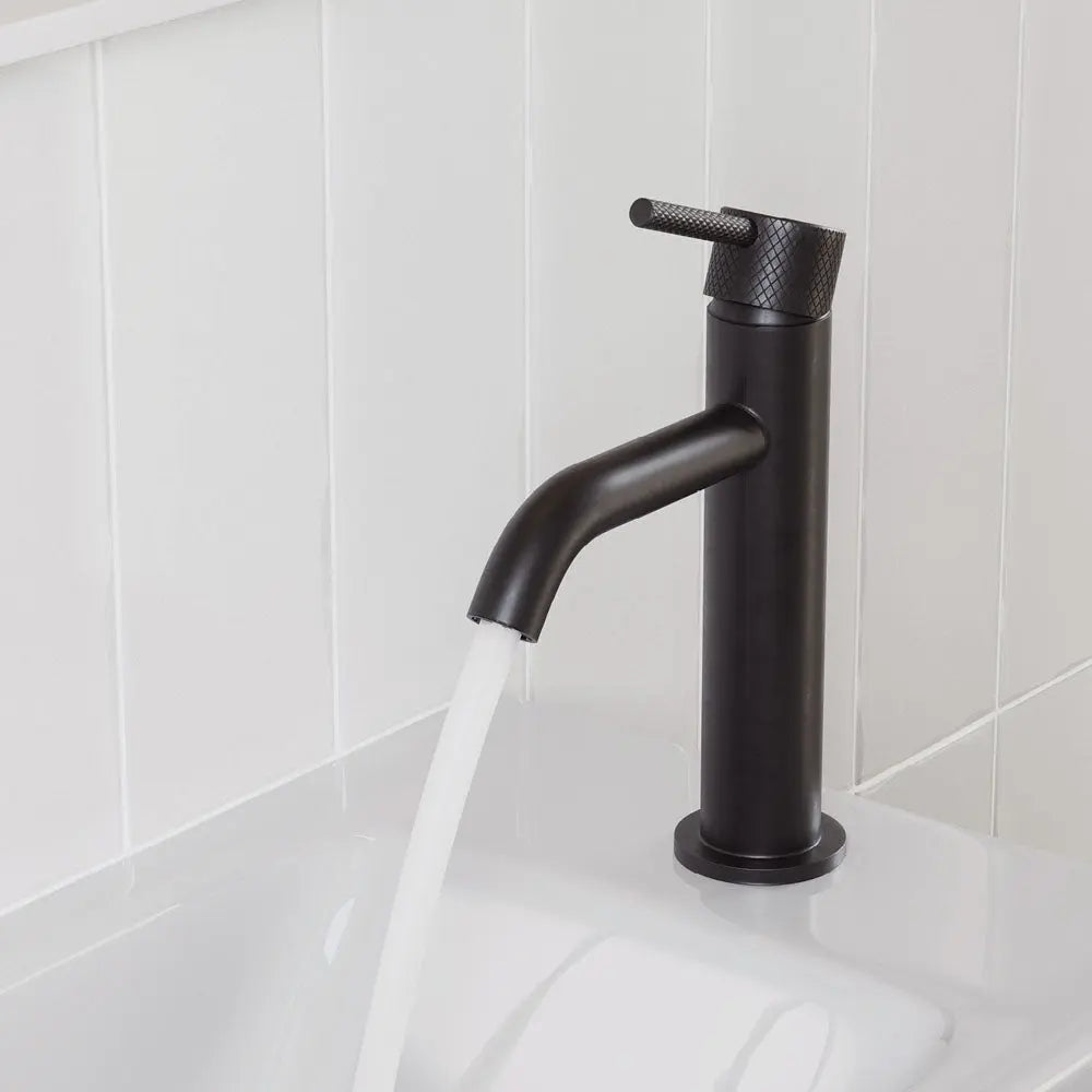 Axle Basin Mixer, Matte Black fienza