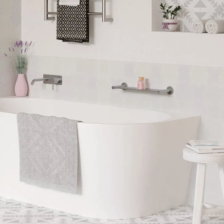 Axle Shower Shelf, Brushed Nickel fienza