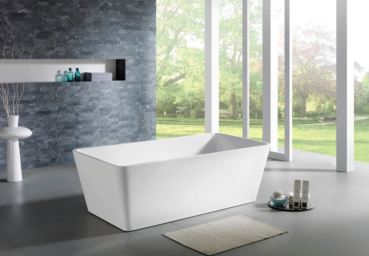 Qubist Gloss White Free Standing Bathtub 1195*670*580mm Poseidonbk