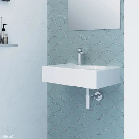 Reba Right Bowl Wall Basin, 1 Tap Hole fienza