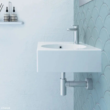 Reba Right Bowl Wall Basin, 1 Tap Hole fienza